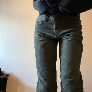 American Eagle Straight Leg Corduroy Pant